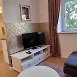 Διαμέρισμα Apartma Zlati Konzul *