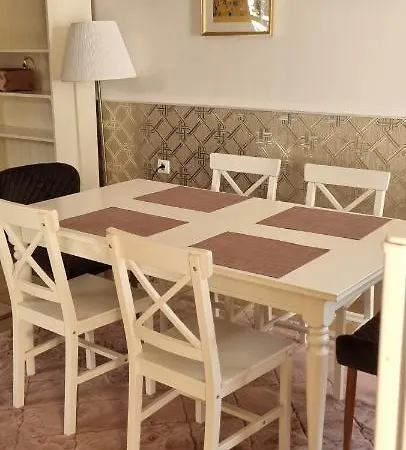 Apartma Zlati Konzul Διαμέρισμα Κόπερ