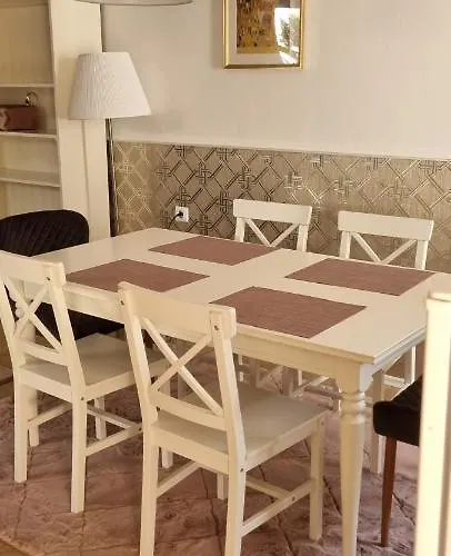 Apartma Zlati Konzul 公寓 科佩尔